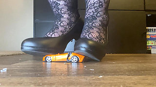 Crushed Dreams: Giantess Bootyful Bella Blast Vs the Orange Sports Car