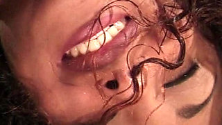 Beautiful Babe Gets a Facial After Sensual Fuck Session