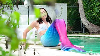Jessica Jones is a naughty mermaid craving a fat boner
