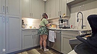 Thick & Curvy Stoner Cleans Apartment, Smokes & Gets