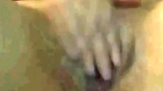 Squirting Girl on Webcam