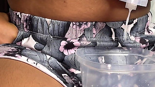 Solo Lactation Expression: High Volume Hand Extraction