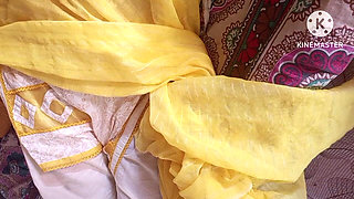 Pakistani Desi Wife Has a Fun Time