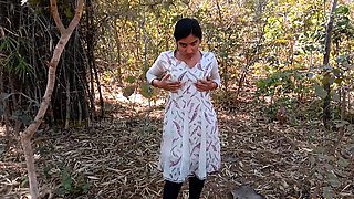 Indian Bhabhi Flashing Boobs Getting Nude In Public