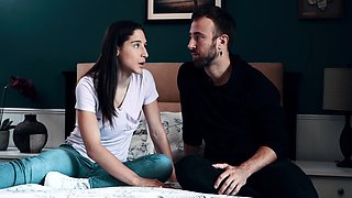 Babe brunette pornstar riding dick