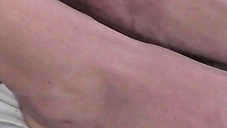 Girl Show Perfect Body and Feet!