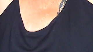 Lucky Gurl Hollee Huntress Sidequest - Hotwife Gives the Best POV Blowjob