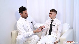 Ryan Jacobs Dominates Twink Beau Reed in BDSM Anal