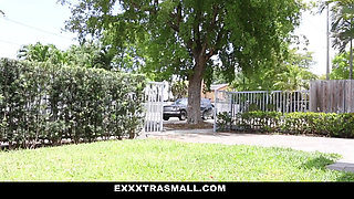 Cute messy teen gets sloppy wet on stepdad's cock