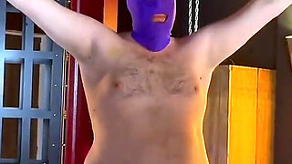 Barefoot & Boot Ballbusting