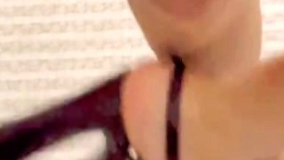 Amateur Foot Fetish Girlfriend Sucks and gives a Footjob