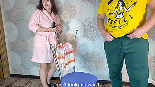 Stepmom Cuts Stepson's Hair Completely Naked and Accidentally Sits on His Cock