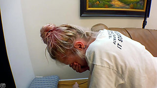 Petite Ginger Luna Parish And Sassy Blonde Coed Rimjob Passionate Play!