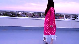 Amateur Asian teen sucks this big hard cock