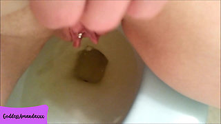 My Shaved Pierced Pussy Peeing