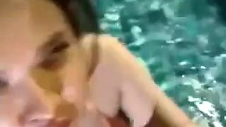 Jeenzen - poolside blow n penetrate