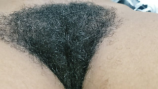 Amateur Hairy Pussy MILF Moments With Natural Curves