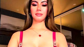 Hot Webcam Babe Loves Dildo Anal Masturbation