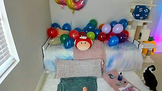 Brunette Couch Webcam Solo Fun Masturbating