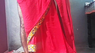 Unsatisfied Desi Slutwife Fucking with College Friend