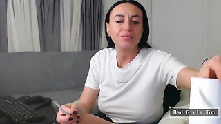 Hot natural huge boobs web hot brunette young milf