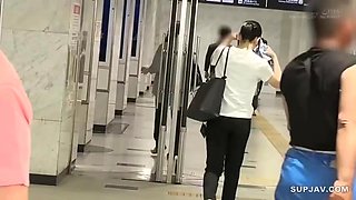 Single Mother's Lunch Break AV Shoot: 31-Year-Old's Secret Life. Asian Erotic Video. x1xA388F38742DDD88BFF