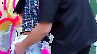 Teen jenny is caught spraying by a police officer - Fucking instead of prison