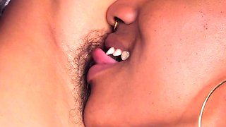 NAUGHTYNATURAL Hairy Lesbian Muxer Diosa Nikki Darling XXX P