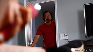 Slut Magic With Rachel Starr, Johnny Castle - Brazzers