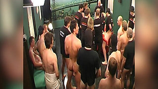 Ggg Live Bukkake - Sluts Get Their Faces Covered in Cum