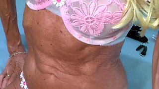 Pink Barbie MILF Spreads Her Legs & Makes You Cum