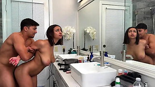 Free Use My Step Sis while Shes Doing Her Make Up - Hailey Rose (ig: @haileyr...