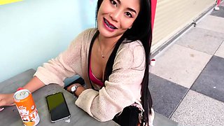 Thai teen GFs bisexual cock sharing in HOT amateur threesome