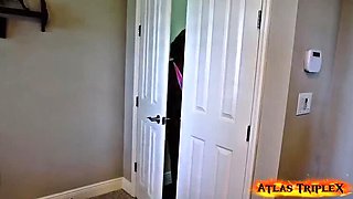 Horny GILF Can't Stop Sucking & Riding Her Pool Guy Till Creampie