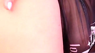 3 Dildos Vs Naughty Jennie