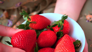 Soft and Thirsty - Spring Masturbation of a Mature Woman.