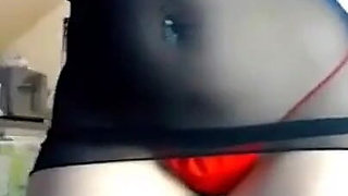 Horny Teen Bikini Showoff