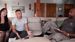 CuckHunter Riley Reigns NBQ