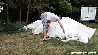 Young Guy Pounds a Horny Granny - Grandmams