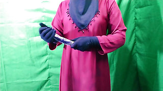 Indian Bhabhi masturbating and talking dirty in the bedroom