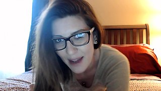 Brunette seductress working her big boobs and hot ass