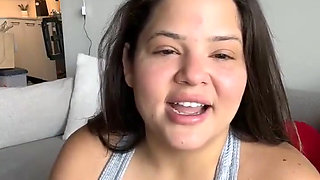 Live Stream with Dani Valentina