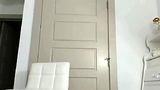 Big boobs milf masturbates with her dildo