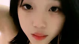 Amateur Webcam Big Boobs Blonde Teen Spit Games Porn
