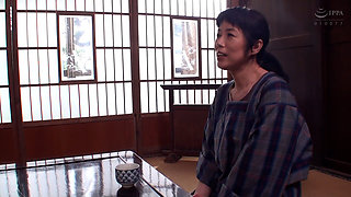 M915g04 in the Countryside Writhes in the Pleasure of a Woman.