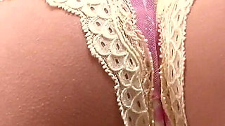Hot Beauties Isabella Rox and Kyramendez Take off Their Flowery Lingerie and Kiss Naked