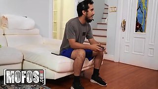 Is Shocked By Her Stepsons Friends Size And Decides To Satisfy Her Curiosity With Quinn Waters And Shae Summers