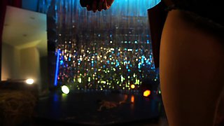 Amateur brunette teen in solo