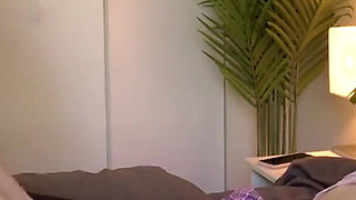 Handjob for femboy - Behind the scenes