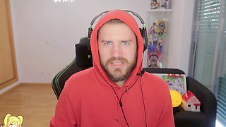 Hinata Hyuga gets her pussy fucked hard in this Naruto hentai with a hair-pulling twist